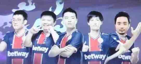 LOL新英雄亚恒弑魔登场引发的剧情变革